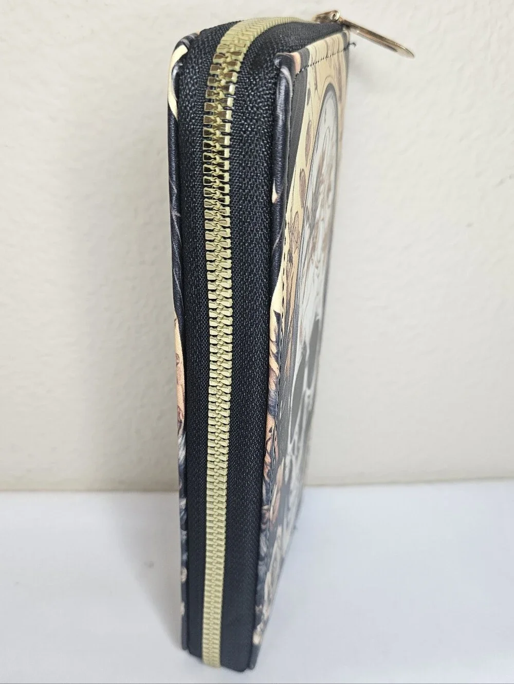 Skull & Roses Wallet/Wristlet NEW